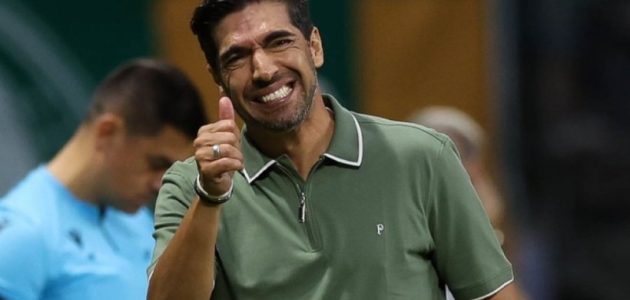 أبيل فيريرا يرد على عرض النصر لتولي تدريبه خلفاً لجيسوس